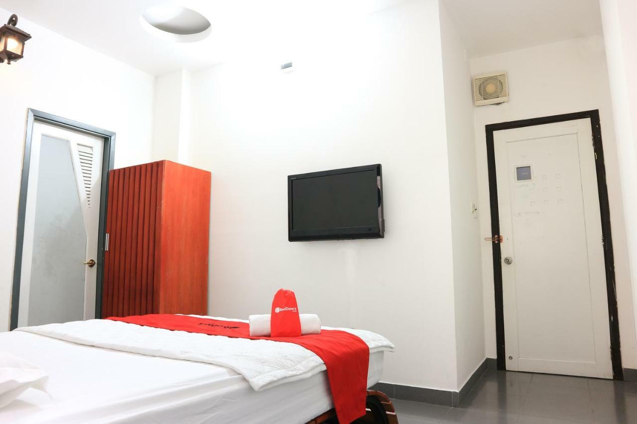 Reddoorz Near Gia Dinh International Hospital Hotel Ho Chi Minh City Exterior photo